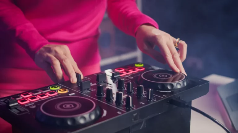 Che Mixer usano i DJ? Scopri i Migliori Mixer per DJ